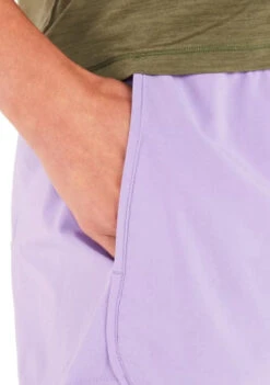 Marmot Elda Short 4" - Women's|-|Short 4" Elda - Femme -Marmot MAR M12637 7E 7EDetail2 20Paisley 20Purple